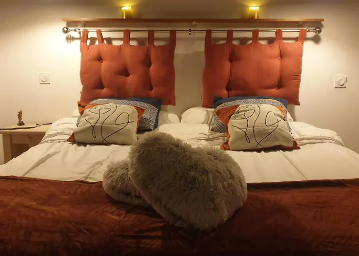 Room- Spa- Escale Amoureuse Puygaillard-de-Quercy