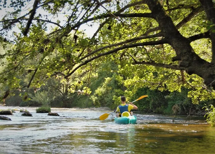 Room- Spa- Escale Amoureuse アパート Puygaillard-de-Quercy